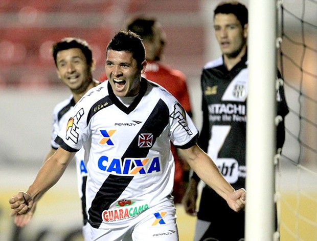 Vasco vence e encaminha sua classificação na Copa do Brasil