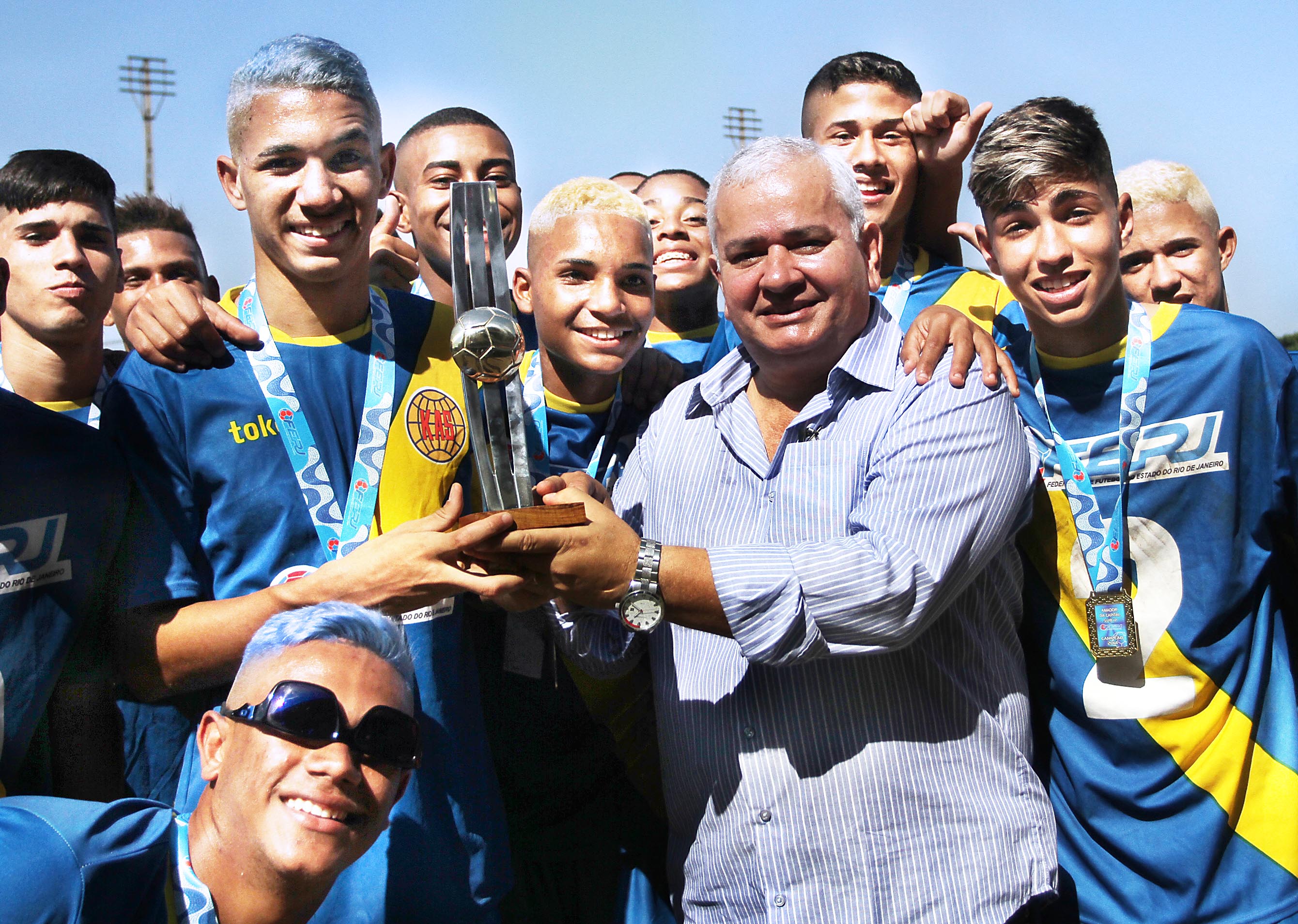 Kosmos é campeão do Amador da Capital Sub-17