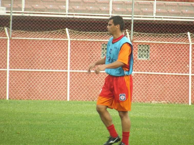 Ziquinha confia na reação do Friburguense na Copa Rio