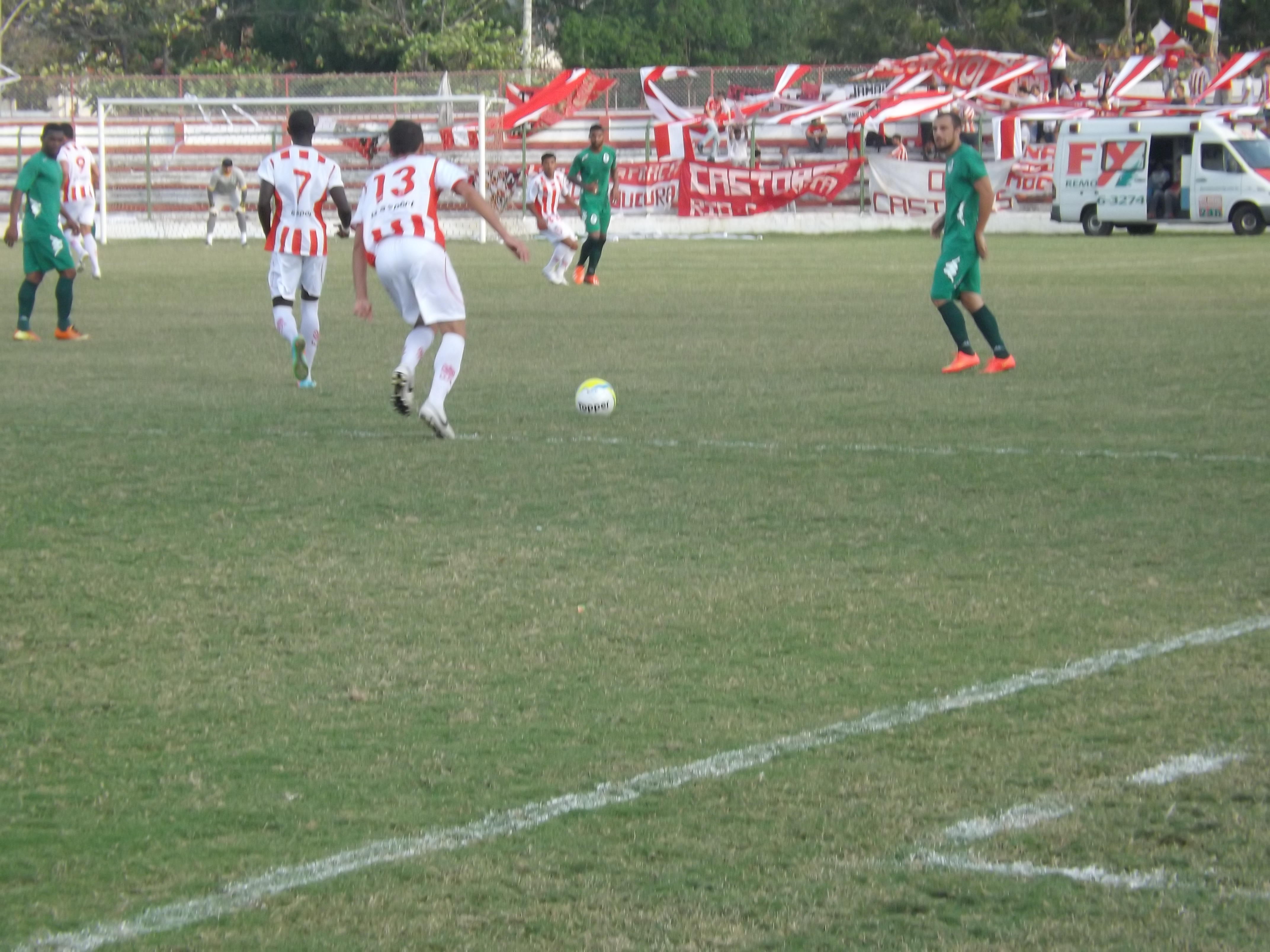 Bangu arranca empate contra o Boavista