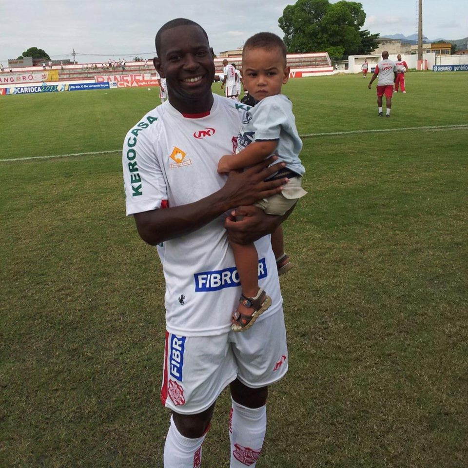 Ives espera ser titular na estreia contra o Madureira