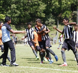 Botafogo estreia com vitória na Copa Brasil Infantil