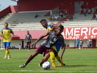 Madureira vence o América: 2 a 0