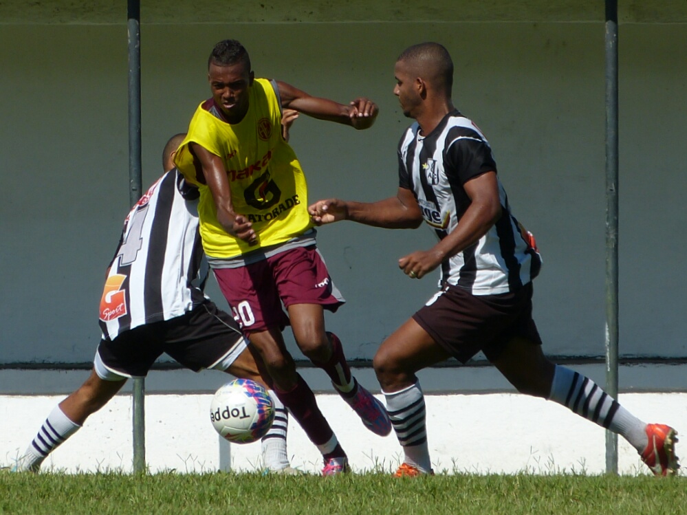 America encerra semana com goleada em jogo-treino