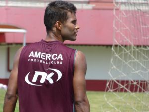 Muniz: "América é o favorito para conquistar a Série B"