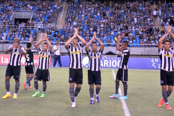 Botafogo se isola na liderança do Carioca Sub-20