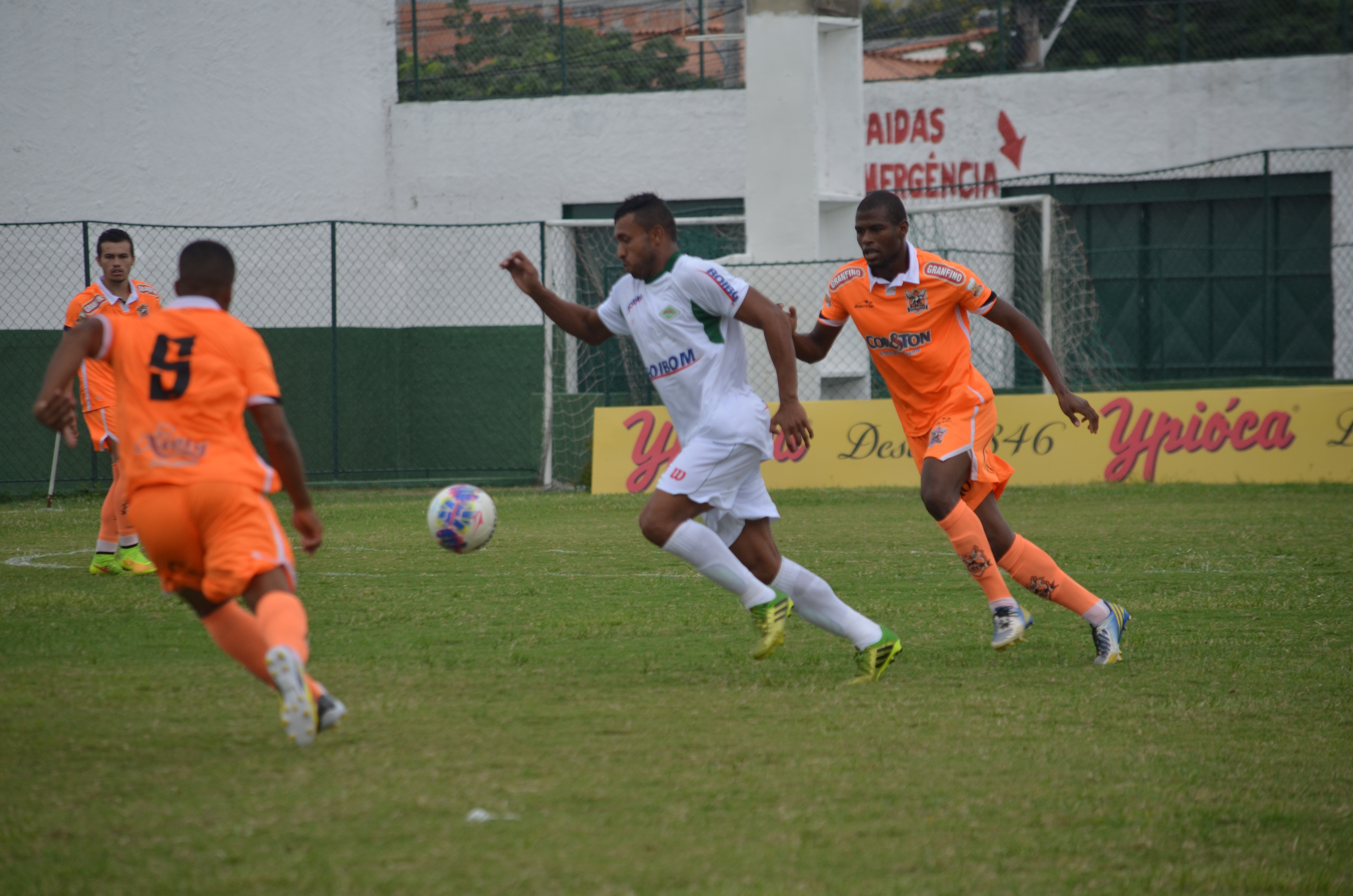 Cabofriense e Nova Iguaçu ficam no empate