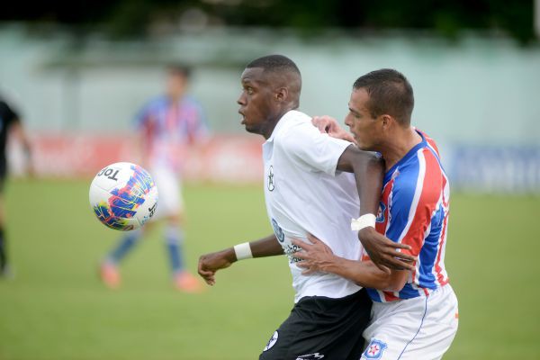 Artilheiro do Resende aliviado com fuga do rebaixamento no Carioca