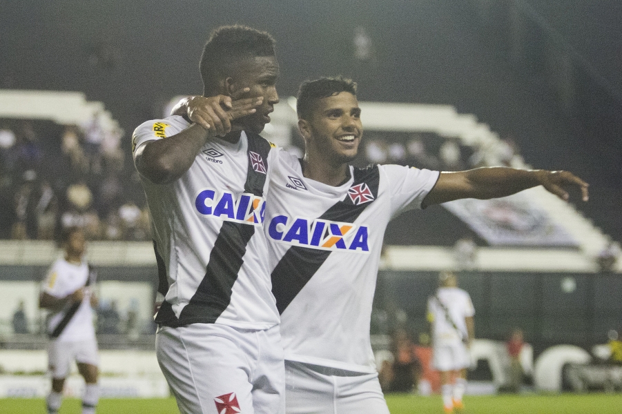 Vasco bate o Rio Branco-AC e se classifica na Copa do Brasil