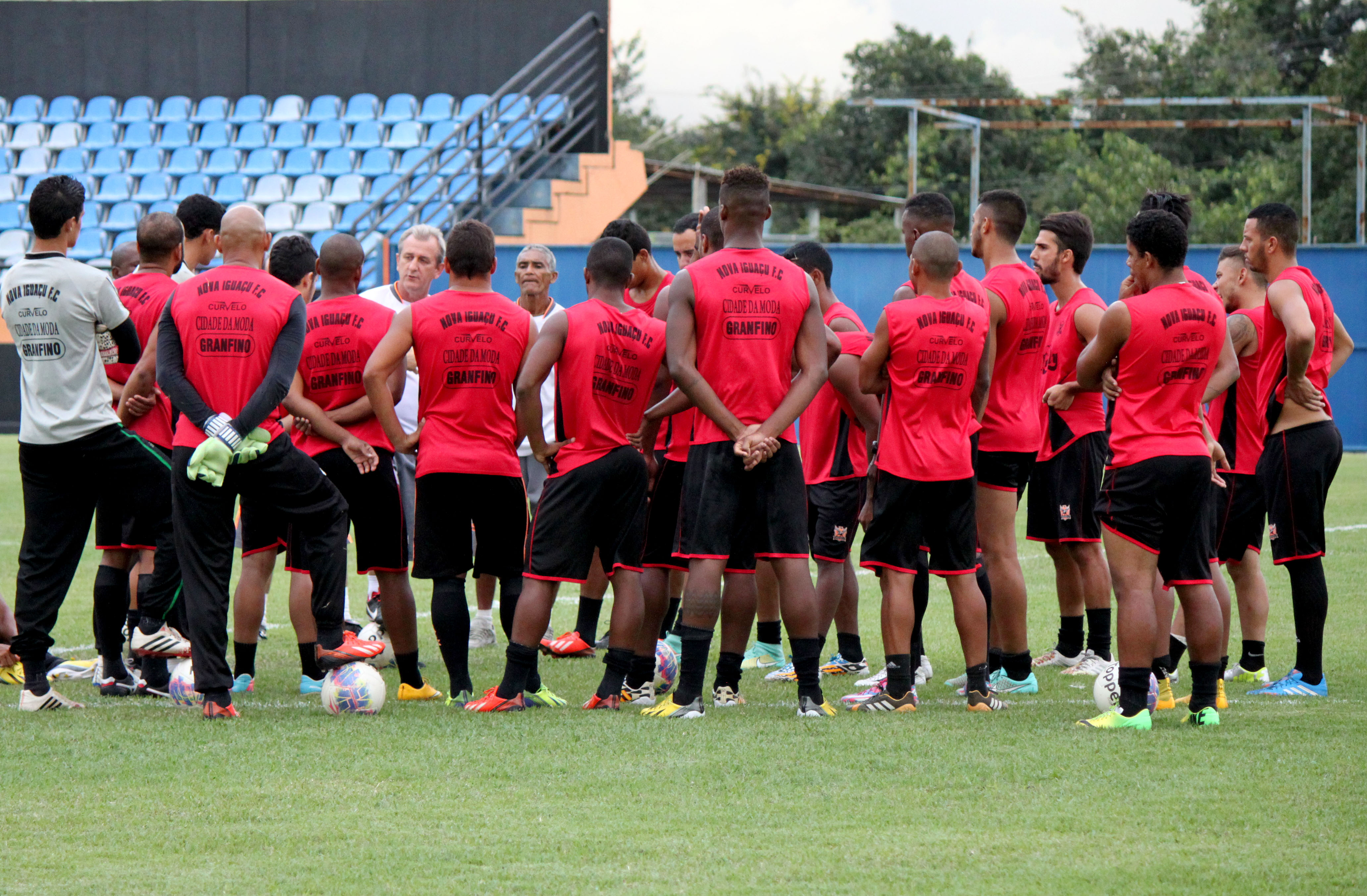 Nova Iguaçu joga 'decisão' contra o Bonsucesso