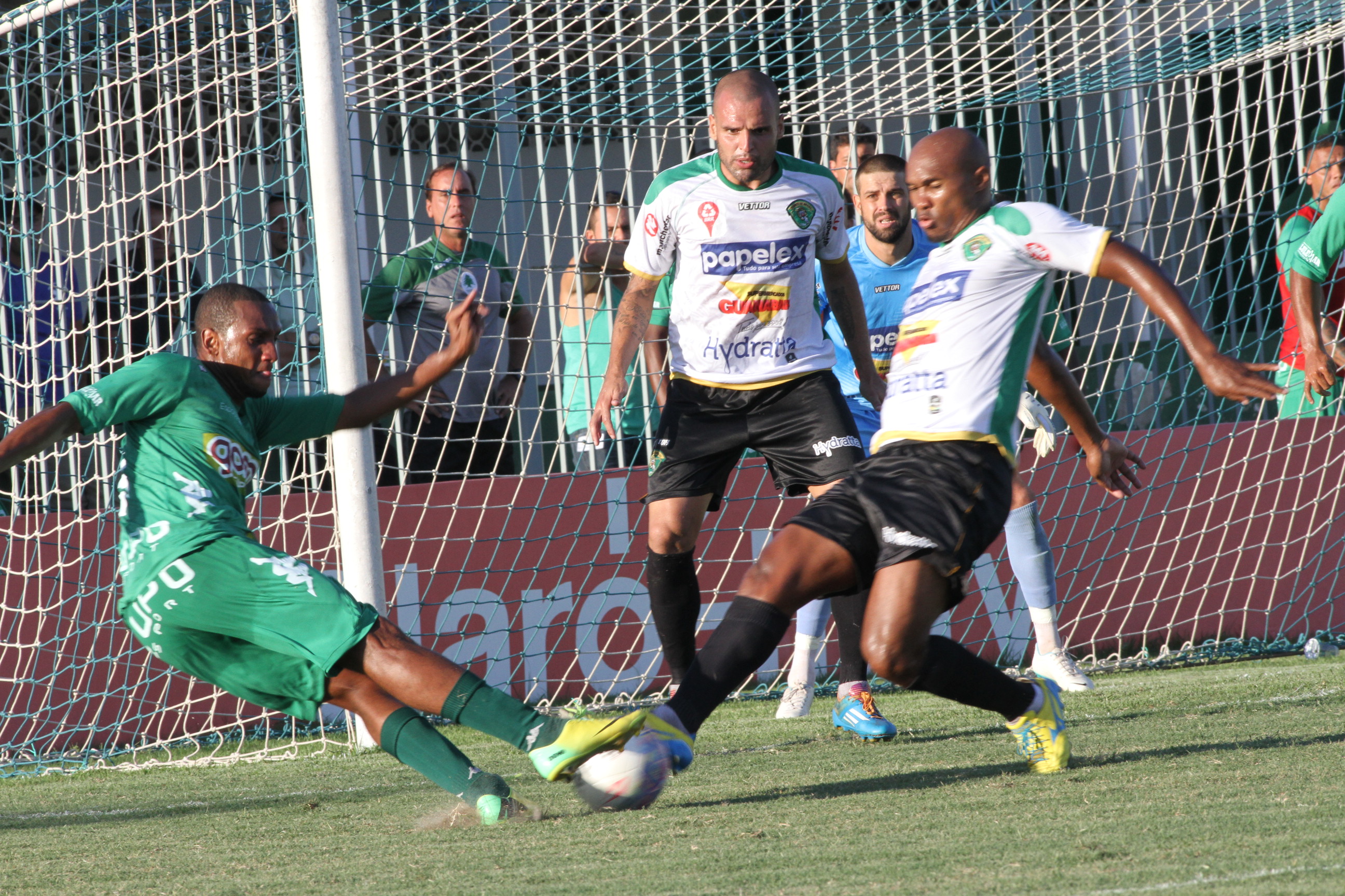 Boavista consegue empate e segue brigando contra o rebaixamento