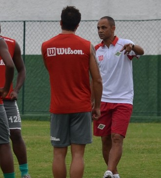 Cabofriense confirma Edson Souza para a Copa Rio