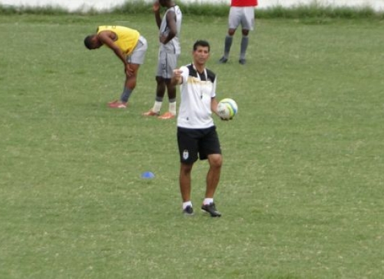 Americano pronto para encarar a Portuguesa na decisão da Taça Santos Dumont