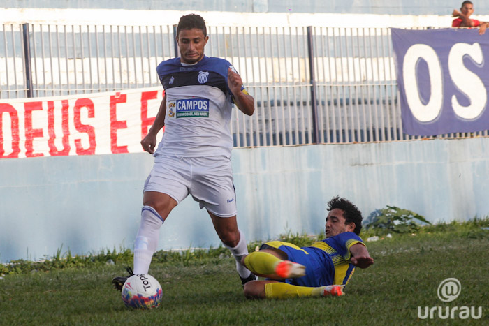 Goytacaz bate o Sampaio Corrêa por 1 a 0