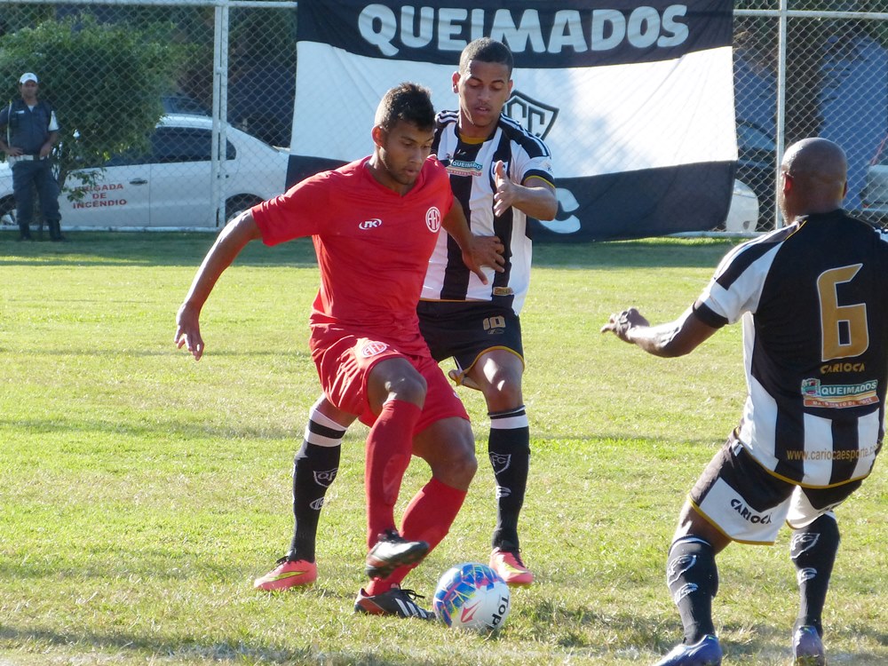 Queimados vence o América na despedida da Taça Corcovado
