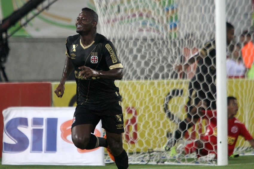 Vasco vence a 3ª seguida e se classifica na Copa do Brasil