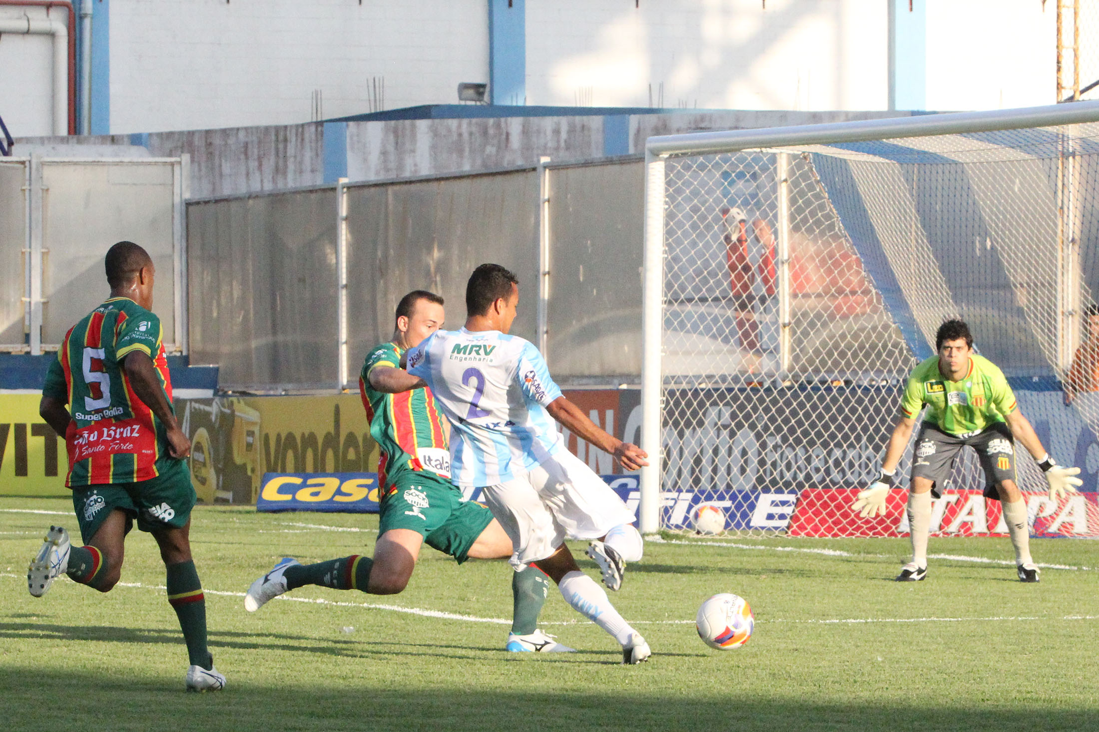 Macaé empata com o Sampaio Corrêa-MA pela Série B do Brasileirão