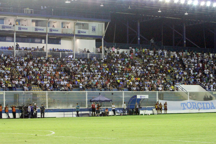 Venda de ingressos para Macaé x Atlético-GO pela Série B