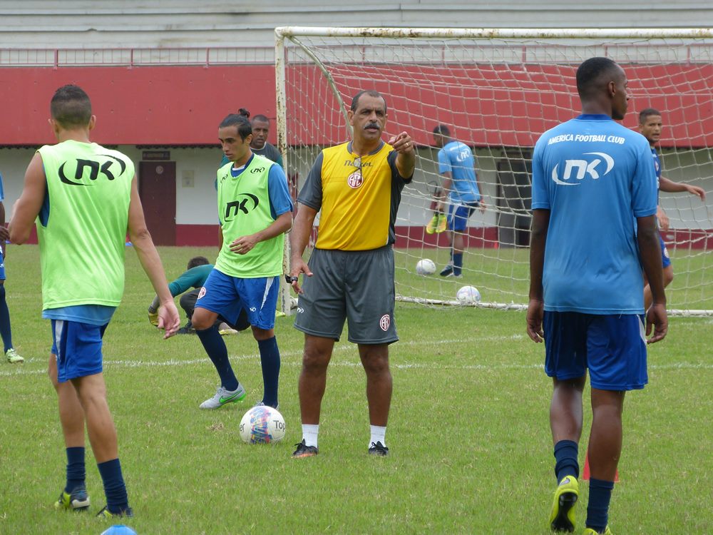 Ricardo Cruz fala de suas expectativas para a estreia do America