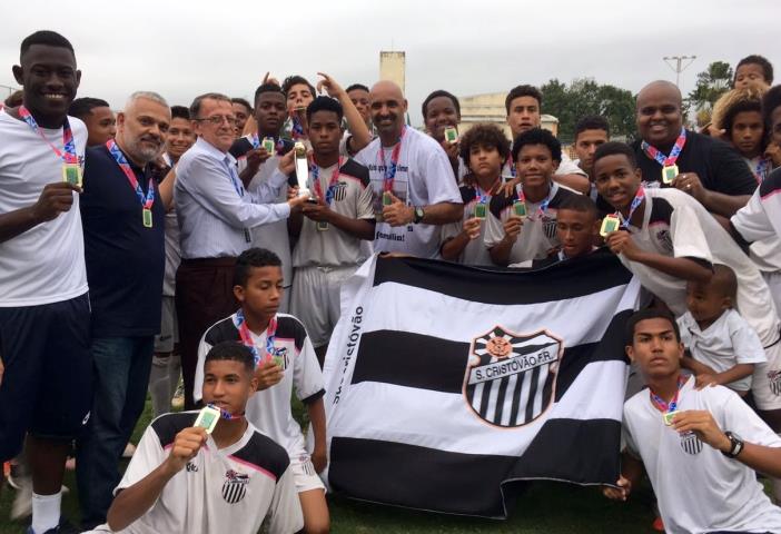 São Cristóvão conquista o título Estadual Sub-15 das Séries B e C