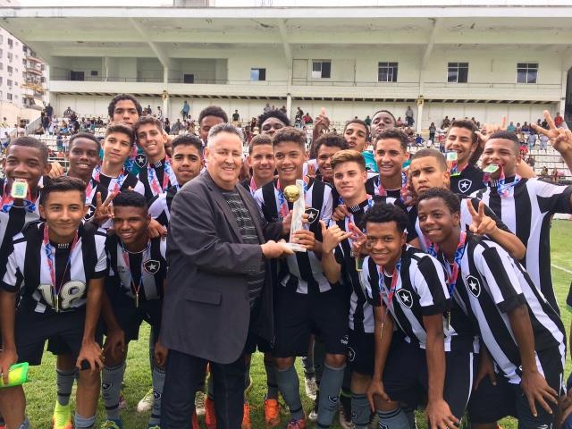 Sub-15: Botafogo conquista a Taça Rio