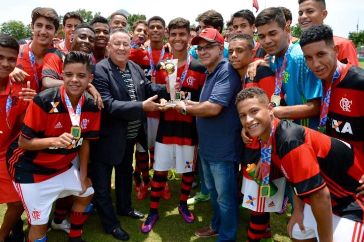 Flamengo é Campeão Estadual Sub-15