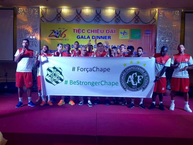 Bangu faz homenagem a Chape na BTV Cup