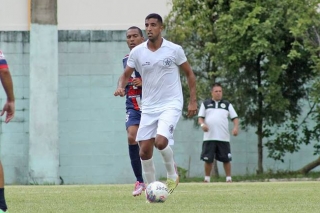 Criado na Gávea, Thiago Salles reencontra Flamengo pelo Resende