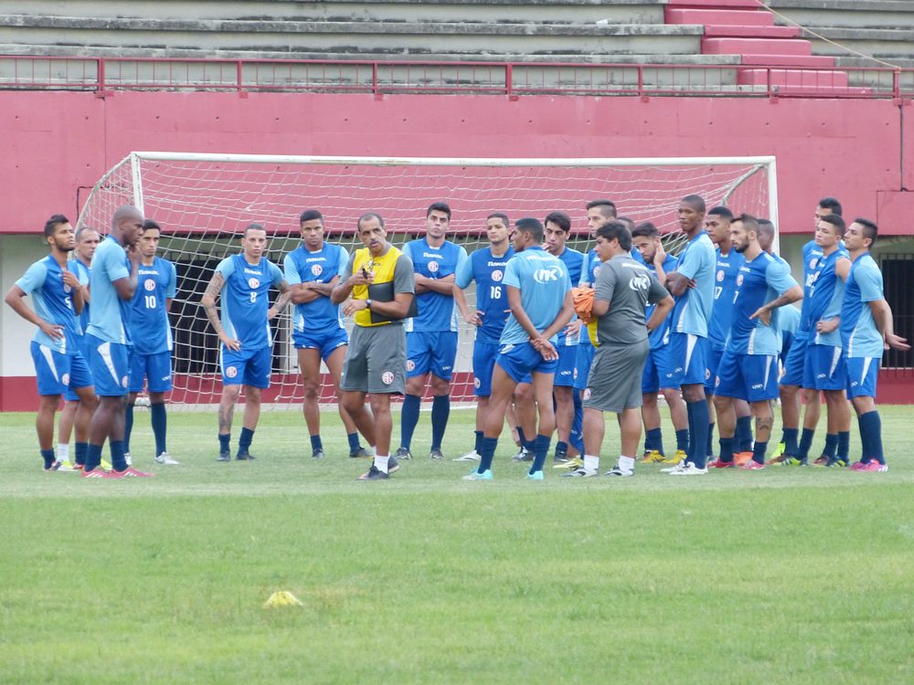 America se prepara para a estreia na Taça Rio