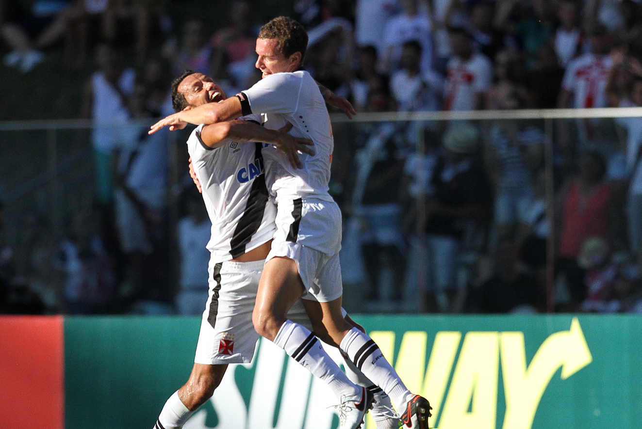 Vasco vence o Boavista e segue 100% na Taça Guanabara