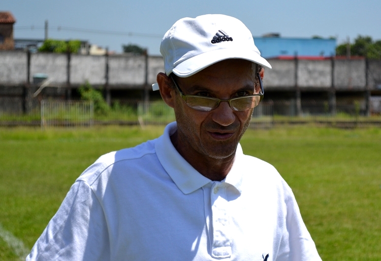 Técnico do Queimados elogia a boa campanha na Série B