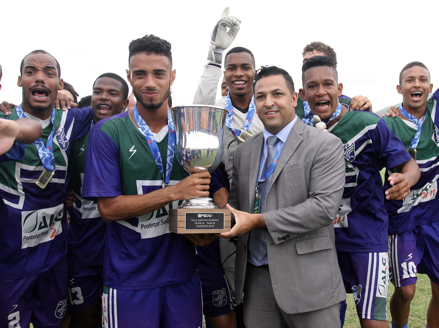 Sub-20: Artsul fica com a Taça Santos Dumont