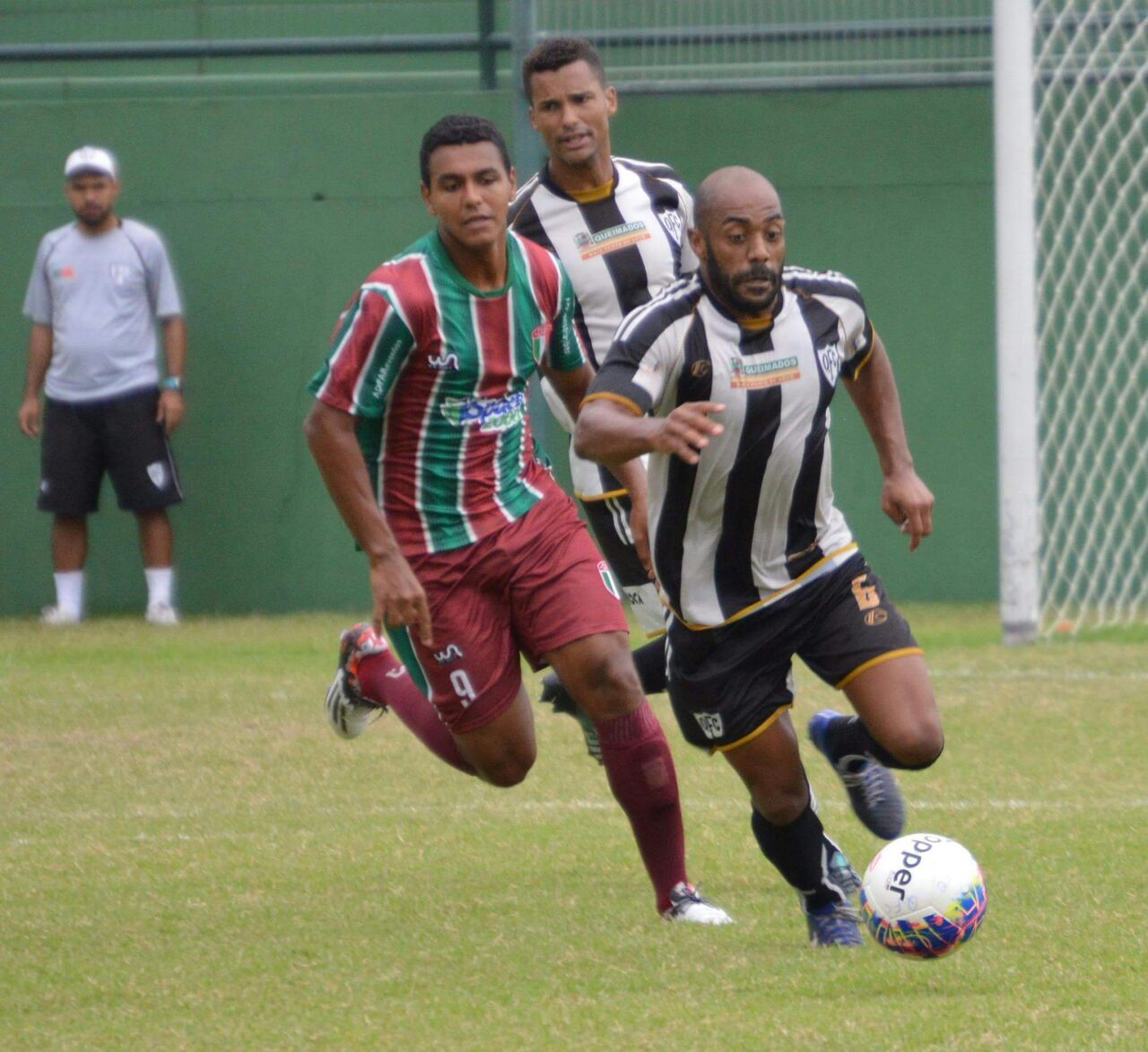 Queimados e Barra da Tijuca empatam sem gols em Austin