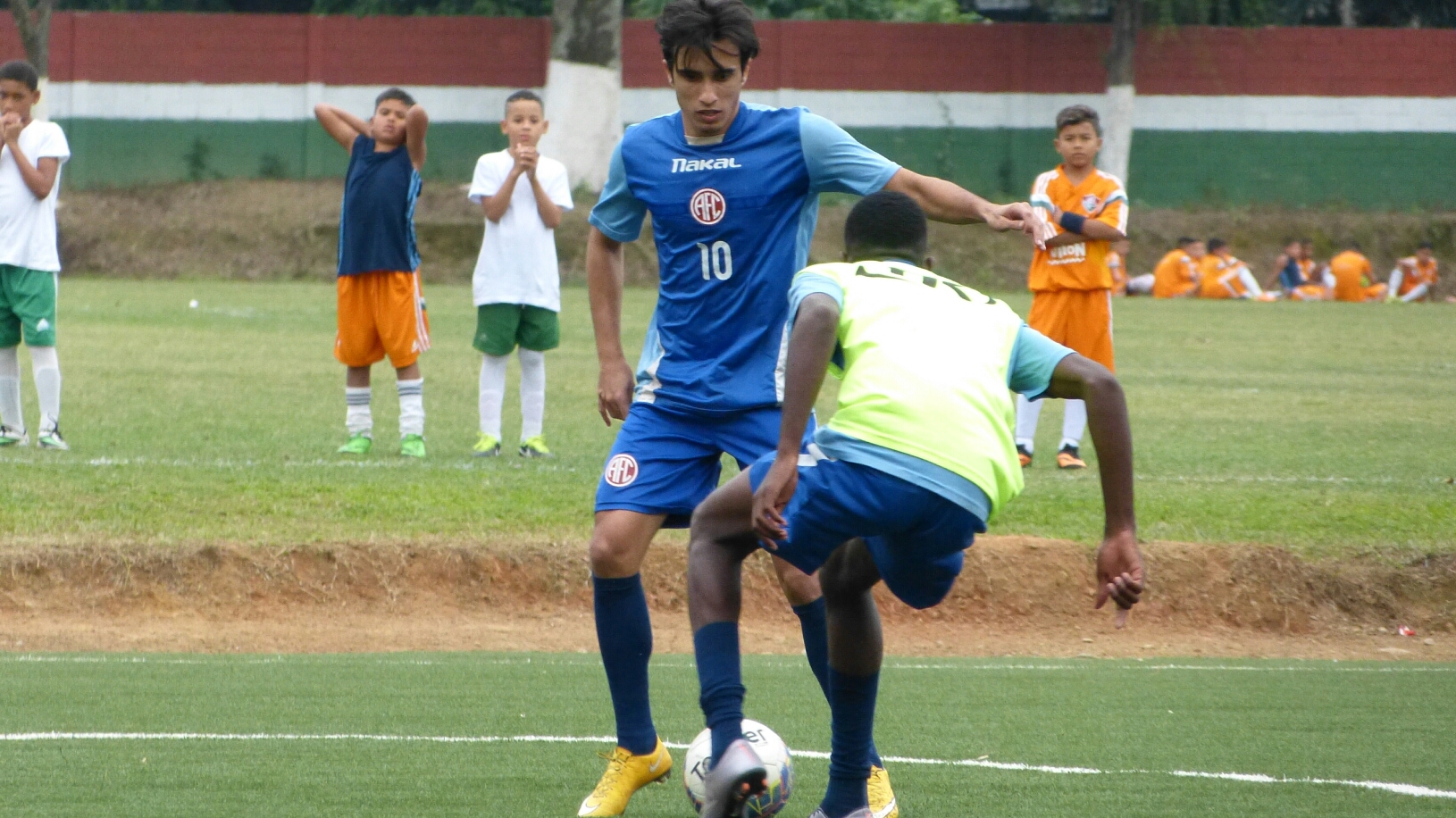 Rubros fazem primeiro amistoso preparatório para Copa Rio