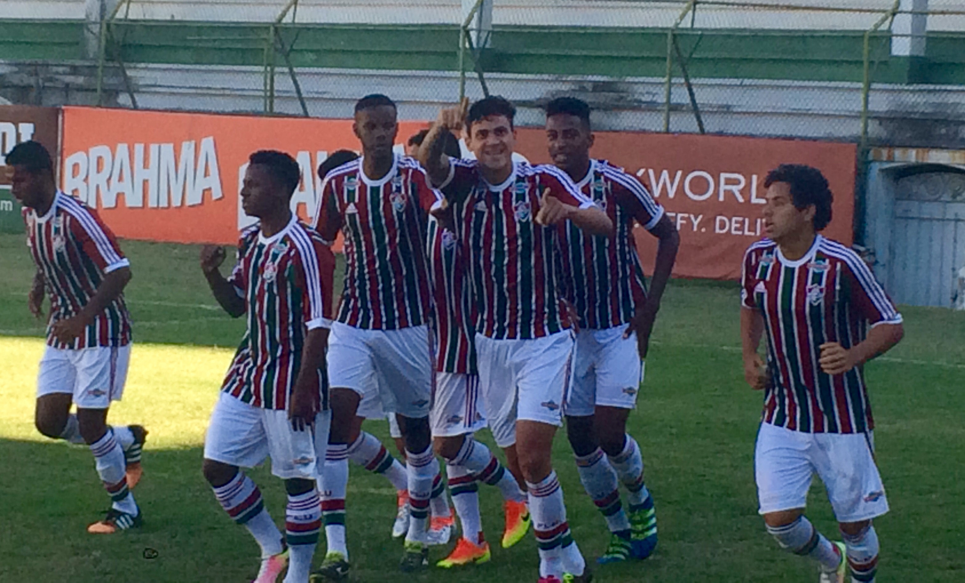 Sub-20: Fluminense bate o Botafogo e sai na frente na semifinal da Taça Rio