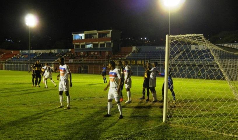 Friburguense bate o Boavista com gol relâmpago