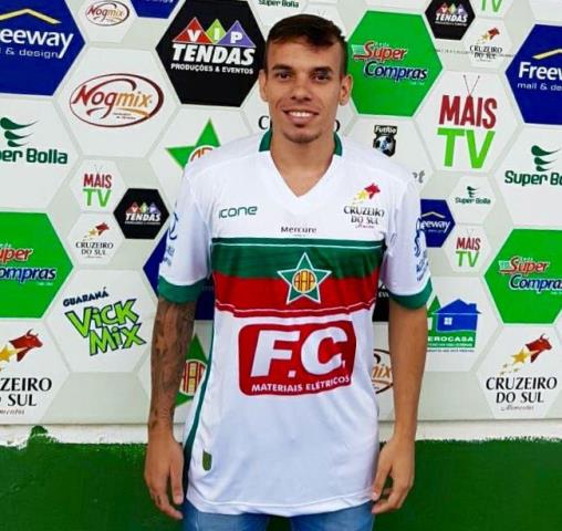 Portuguesa contrata Marquinhos do Sul