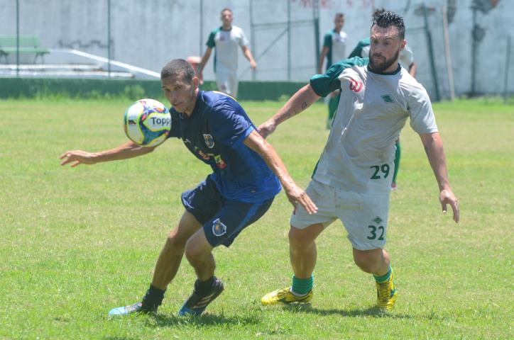 Cabofriense vence mais um jogo-treino