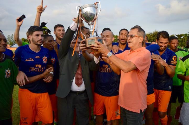 Nova Iguaçu conquista a Taça Domingos Moro