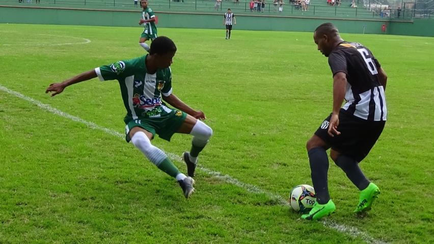 Mesquita bate o Santa Cruz na estreia da Série B2