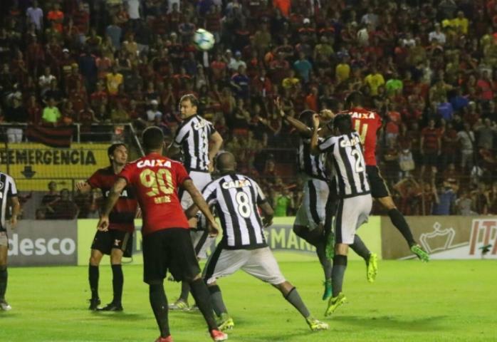 Botafogo avança às quartas de final da Copa do Brasil