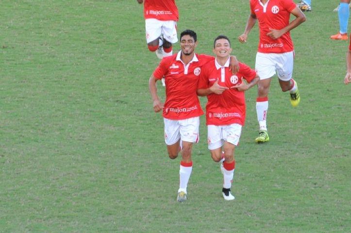 America vence mais uma na Taça Santos Dumont