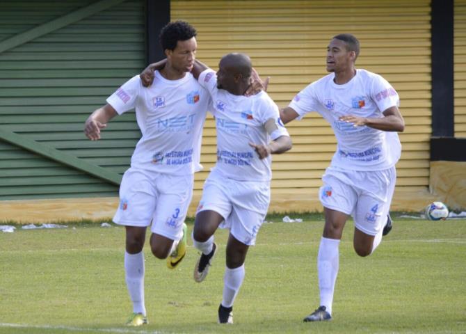 Angra Dos Reis vence o Rio São Paulo e fica perto da vaga na semifinal do 1º turno da B2