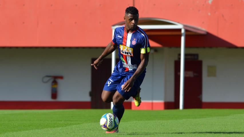 Ronald destaca crescente do Gonçalense no Campeonato