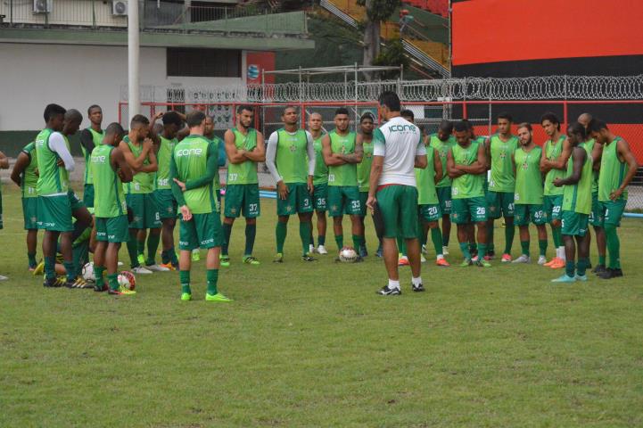 Portuguesa viaja para disputar Copa Rubro-Verde