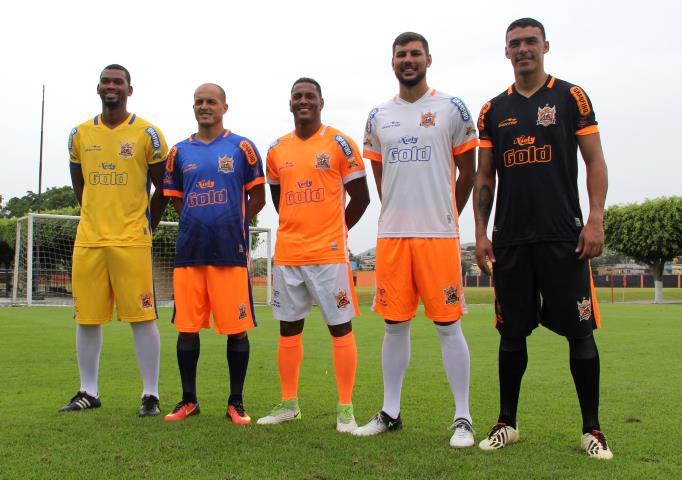 Nova Iguaçu apresenta novos uniformes para a temporada 2018