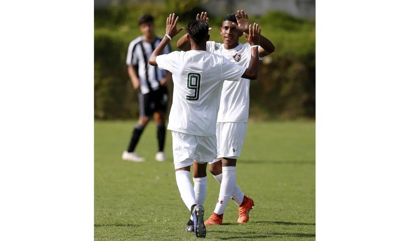 Fluminense vence o clássico vovô e decide Guilherme Embry com o Flamengo