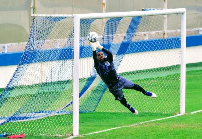 Luis Henrique confiante por uma boa estreia do Americano no Carioca