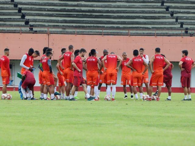 Iniciada a pré-temporada rubra em Mesquita