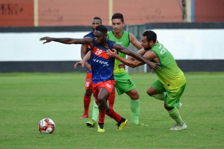 Bangu e Resende empatam em jogo-treino